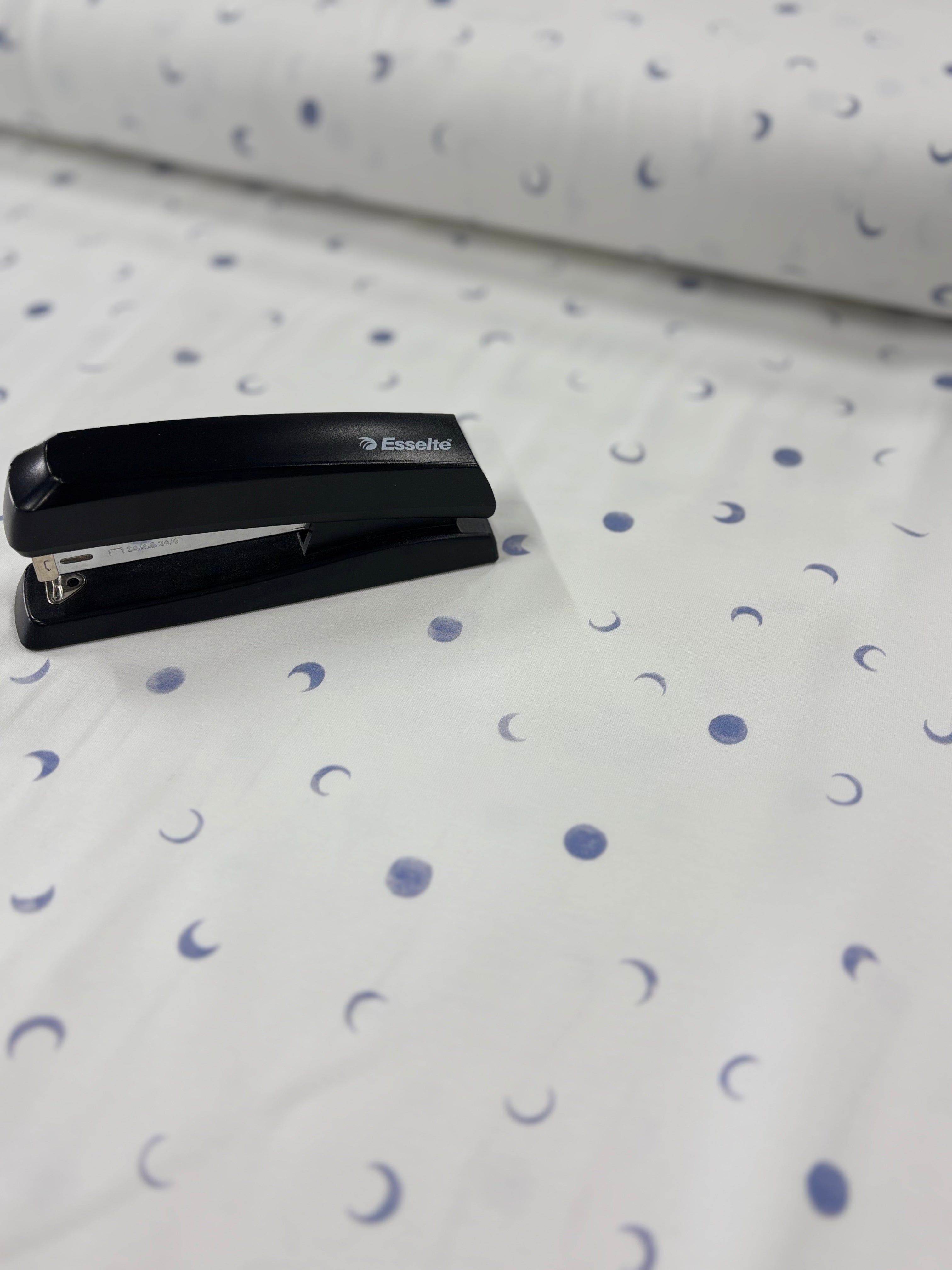 Blue Moon Jersey - 10 Meter - Family Fabrics B.V.